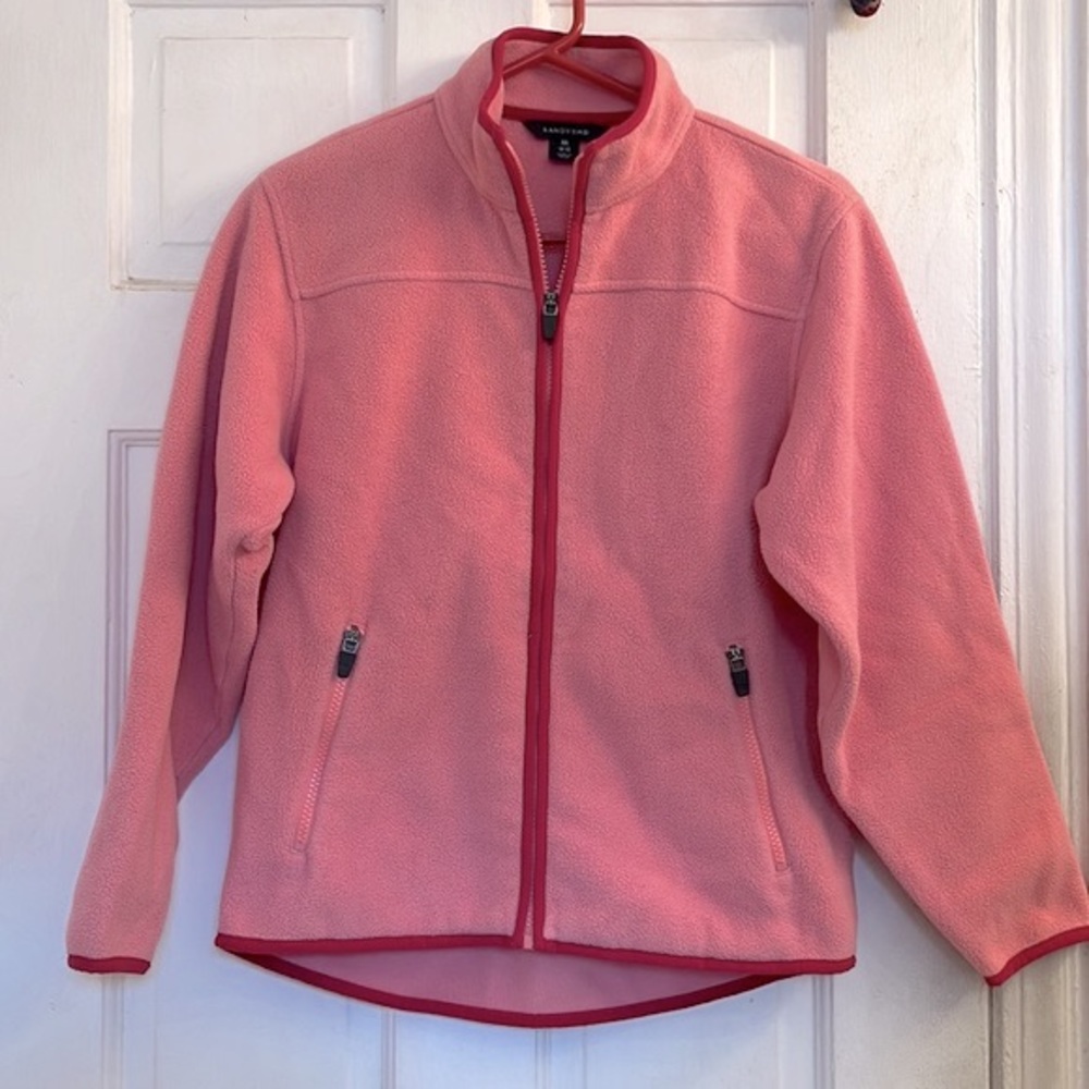 Land’s End girls pink fleece jacket is size medium 10-12
